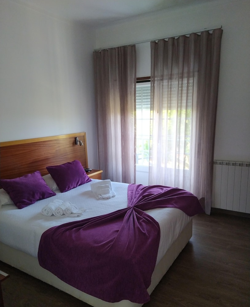 HOTEL LOURO 24/69