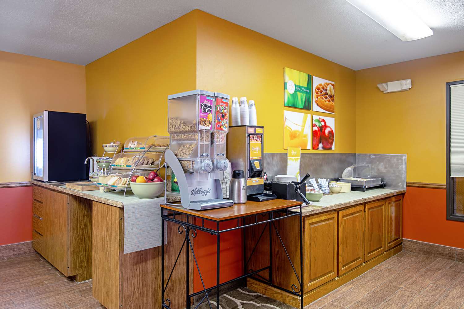 Quality Inn Huron, SD 7/8