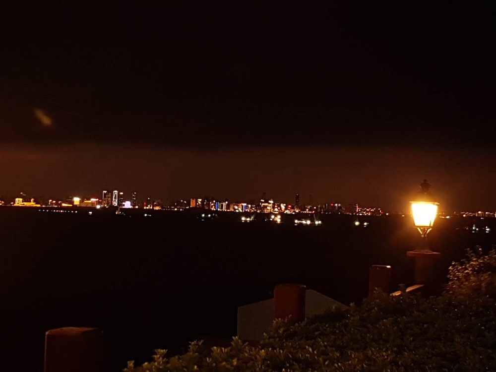Chang Hong Villa Hotel 62/69
