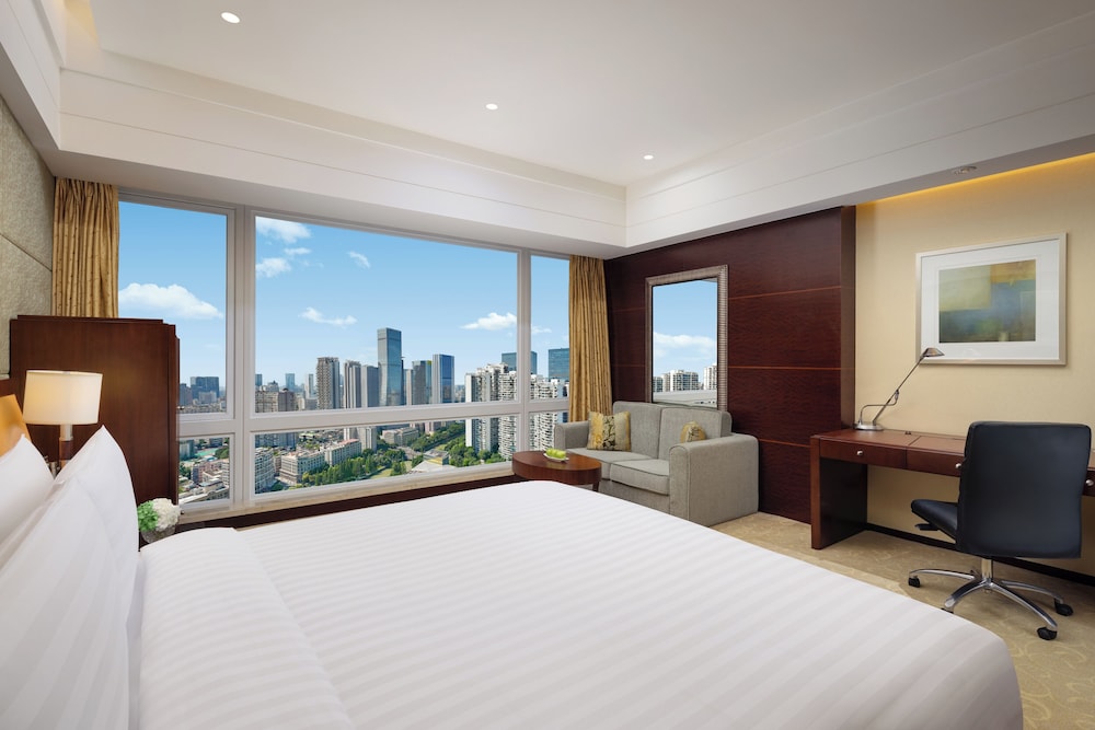 Shangri La Chengdu 20/72