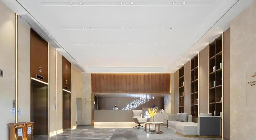 Lavande Hotel (Guangzhou Quzhuang Subway Station Store) 11/36