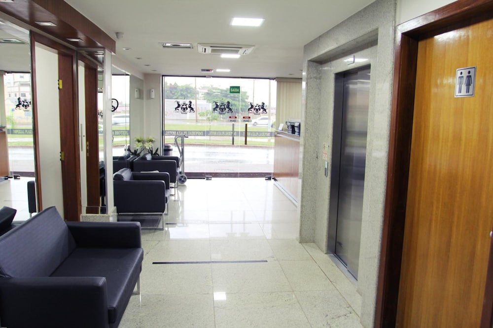 IMPERIAL PLAZA HOTEL 30/37