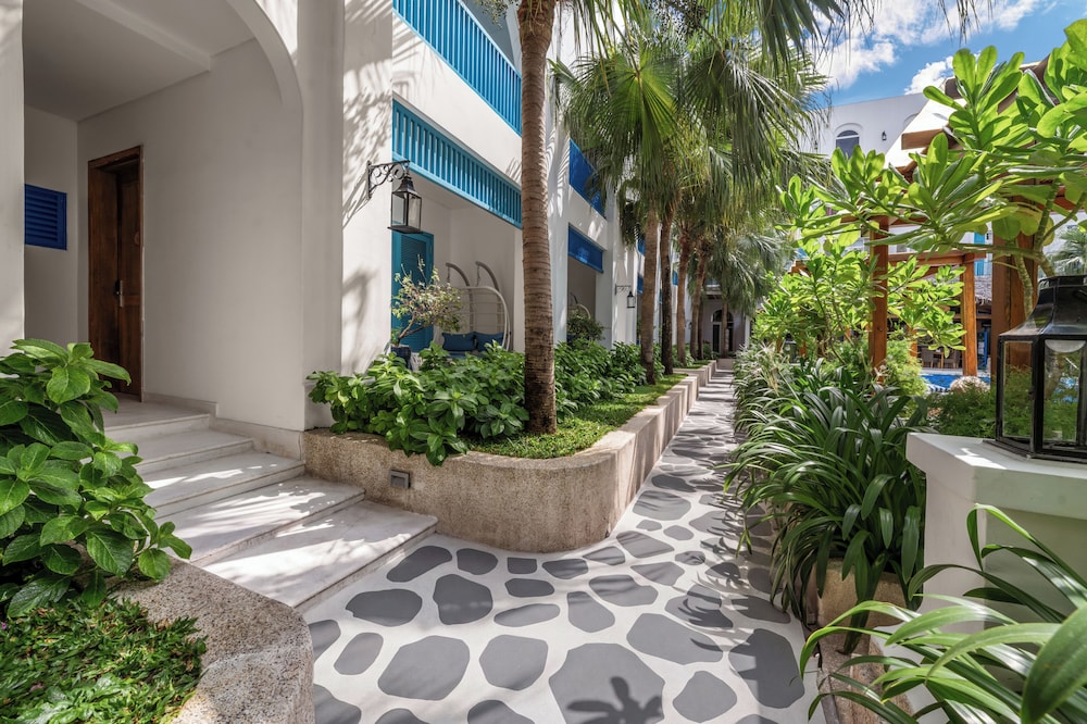 Risemount Premier Resort Danang 73/77