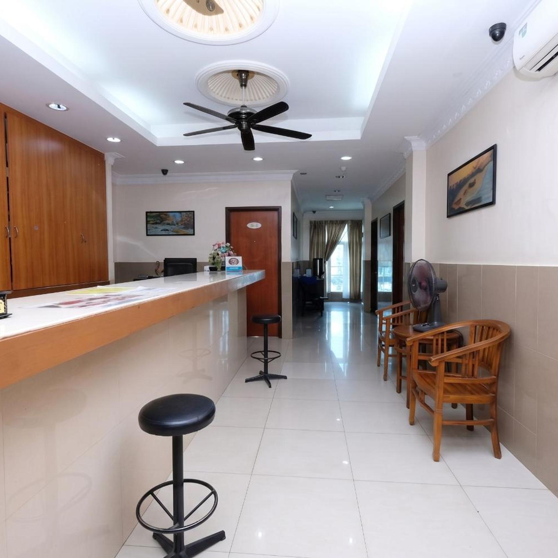 Lobby at Swing & Pillows at Ayuni Hotel Bangi, Selangor, BANDAR BARU BANGI