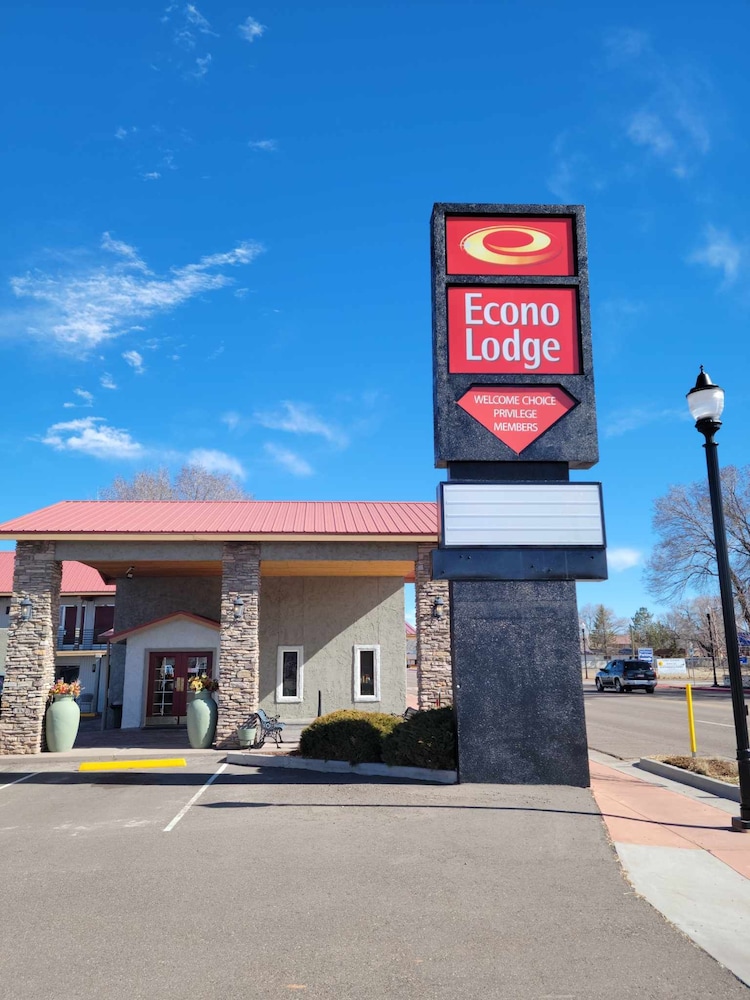 Econo Lodge Springerville 2/21