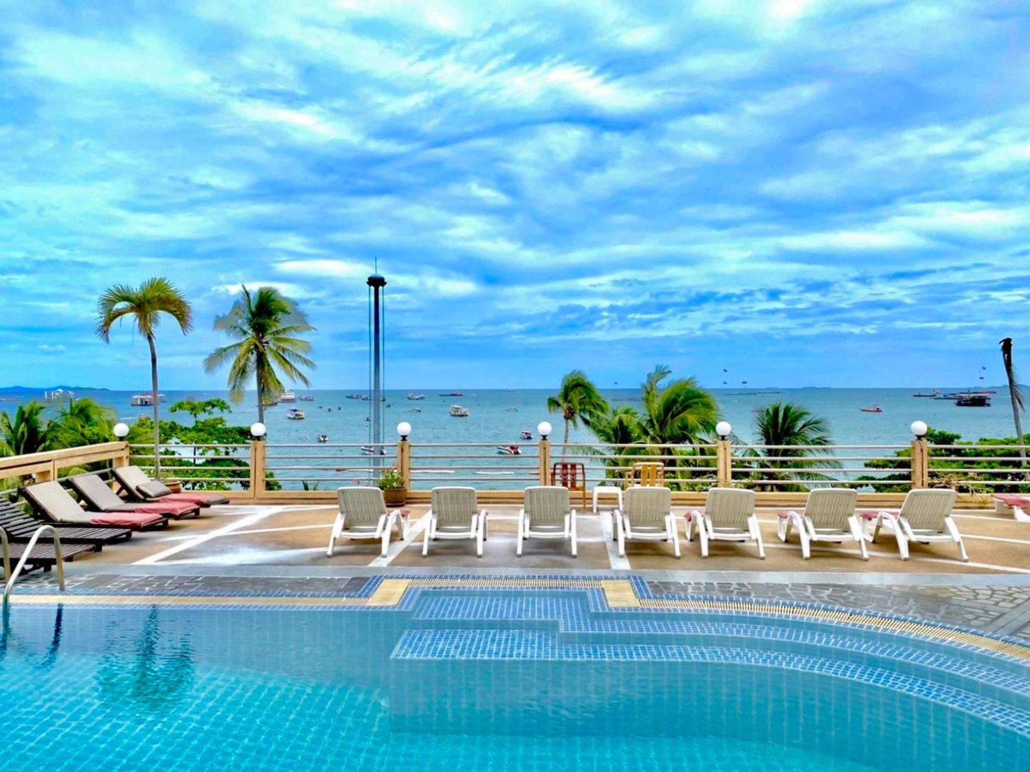 AA Hotel Pattaya 39/42