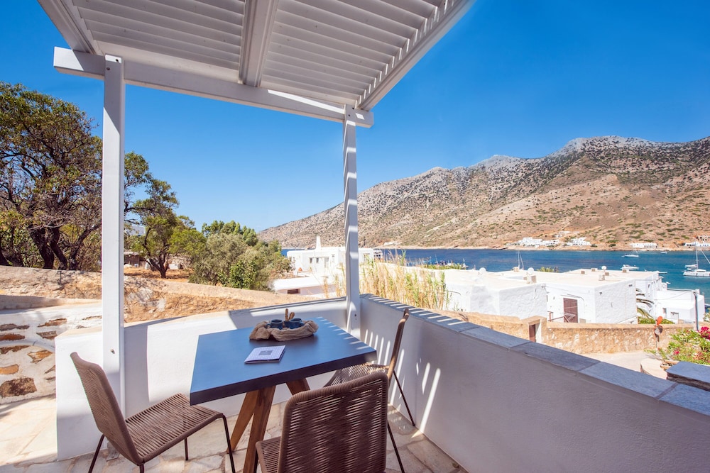 Sifnos House - Rooms & Spa 24/48