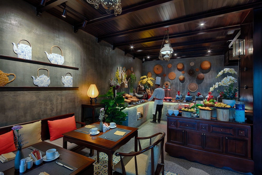 Little Riverside A Luxury Hotel & Spa 25/50