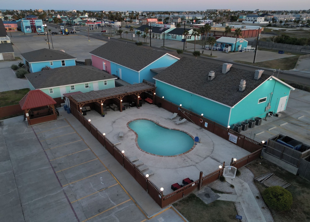 Oceans Edge Hotel, Port Aransas,TX (ex Red Roof Inn Port Aransas) 36/62