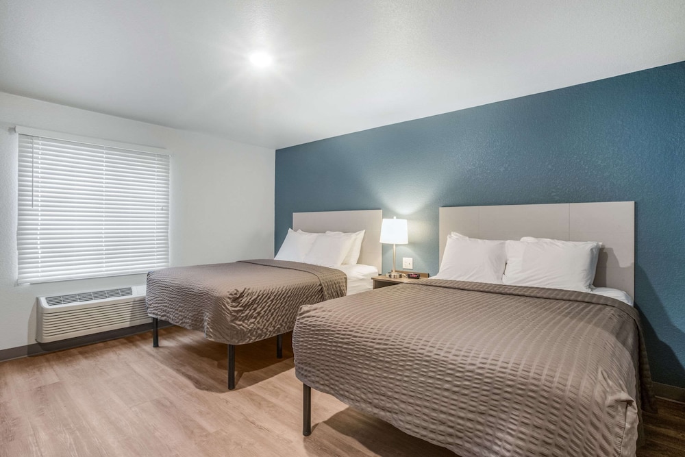 WoodSpring Suites Atlanta McDonough 11/39