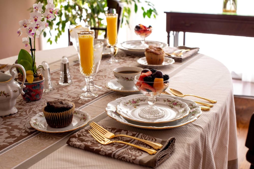 Valparaiso Inn Bed & Breakfast 26/39
