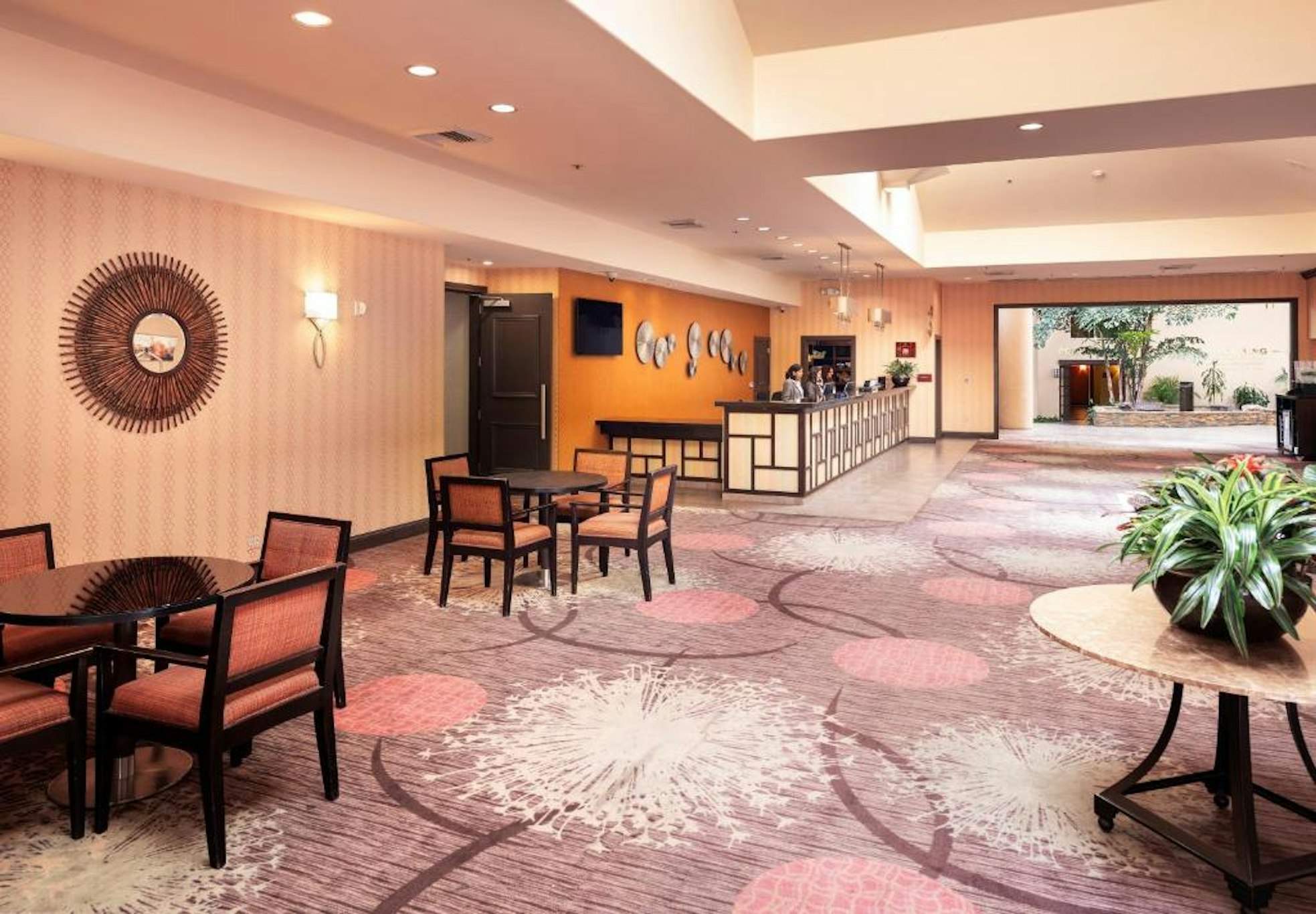 Concord Plaza Hotel 33/58