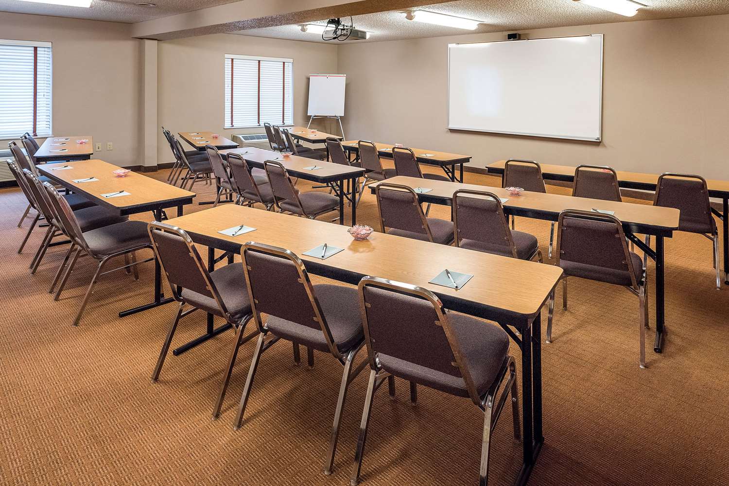 Sleep Inn & Suites Cross Lanes - South Charleston, WV 11/15