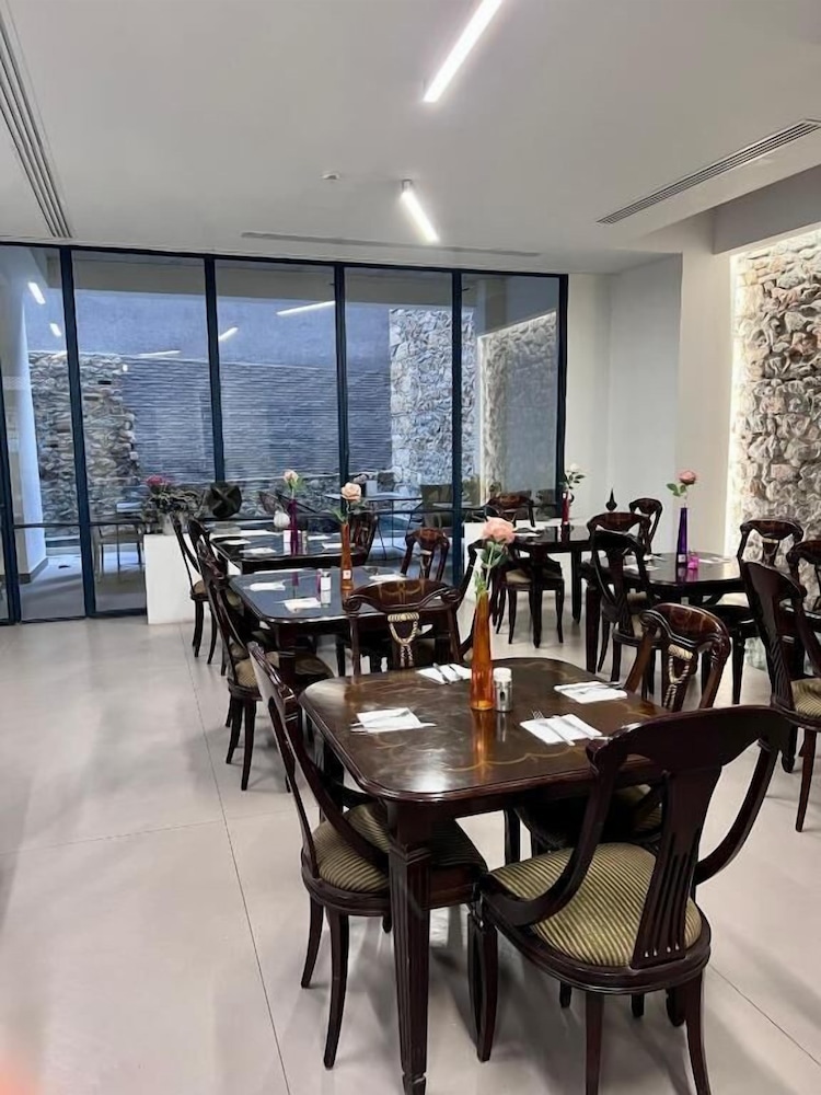 Art Hotel Athens 37/50