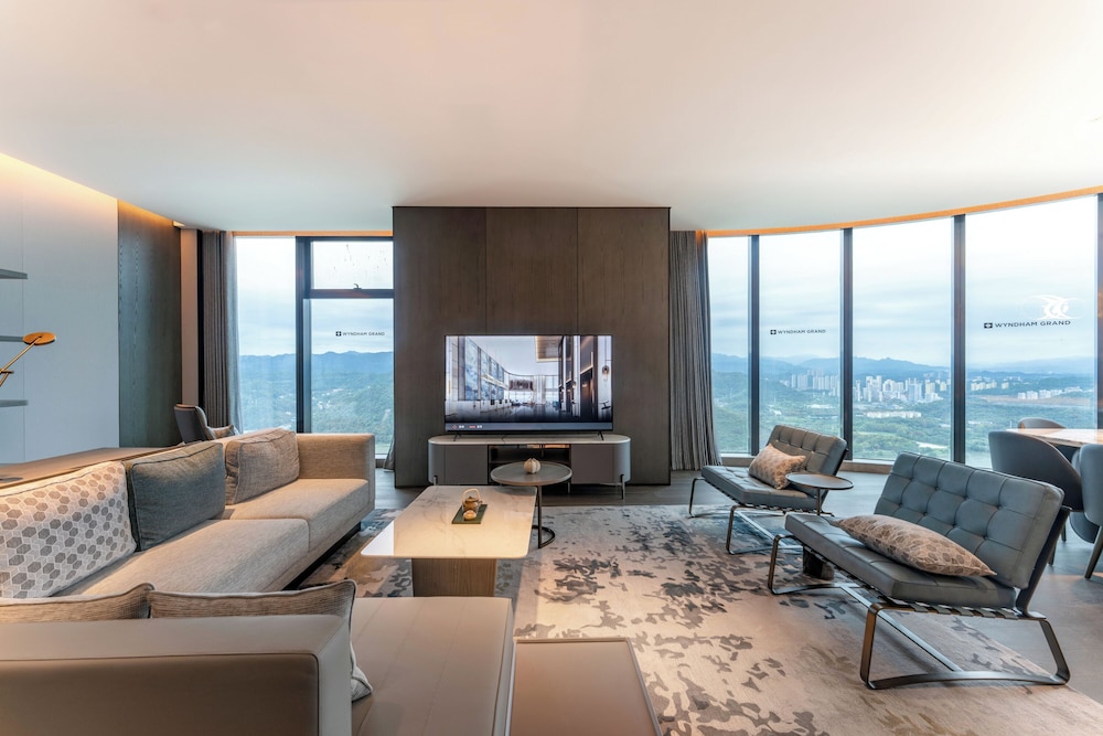 Wyndham Grand Yichang Riverside 47/71