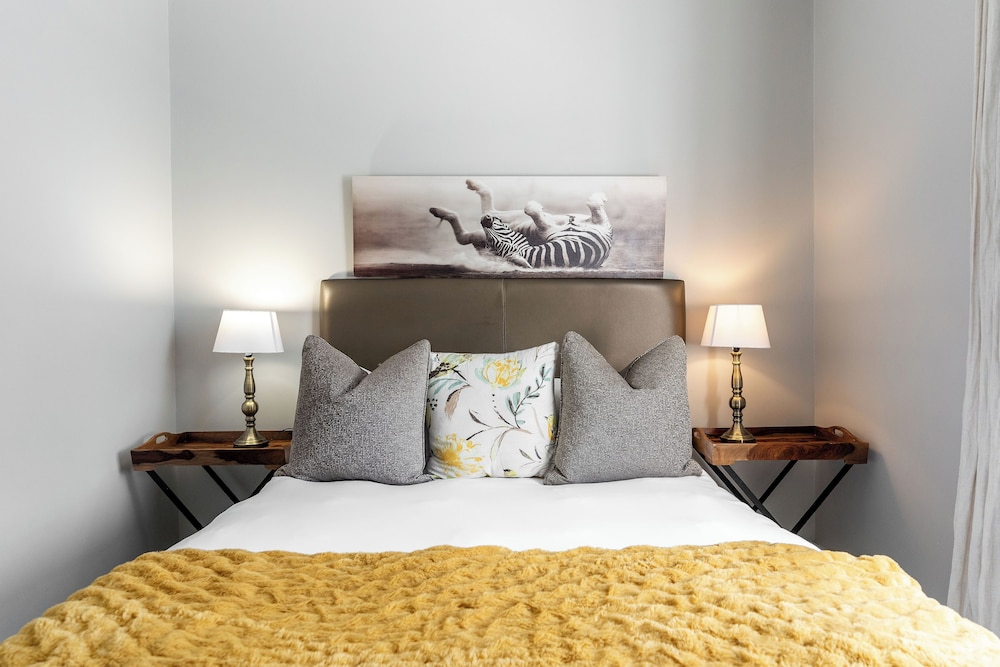 Long Street Boutique Hotel 42/71