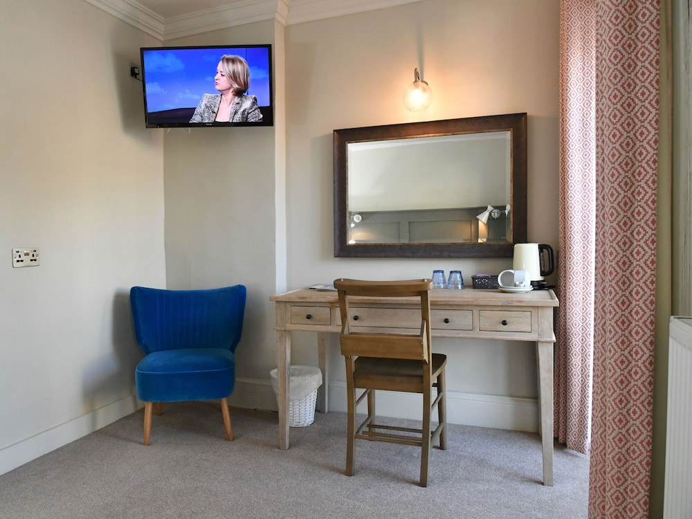 The Lansdowne Hotel 50/55