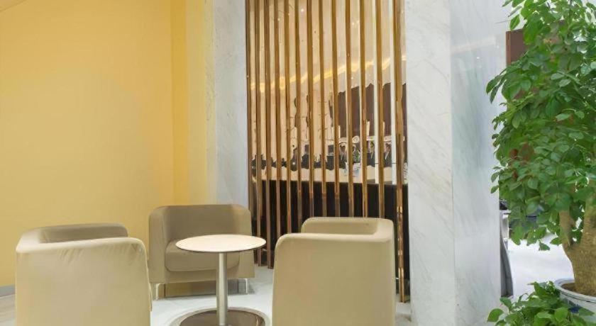 City Comfort Inn Wuhan Guanggu Textile University 43/50