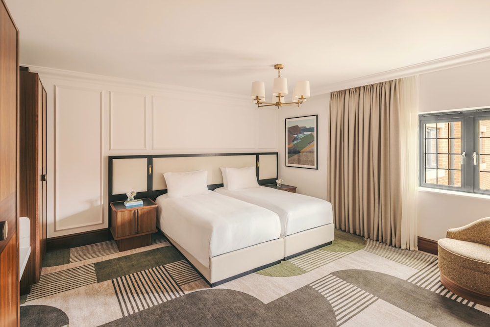 Fairmont Cheshire The Mere 12/49