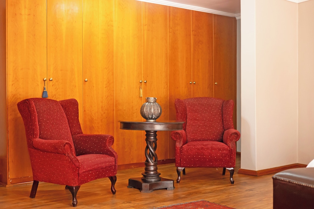 Sunward Park Guesthouse 21/50