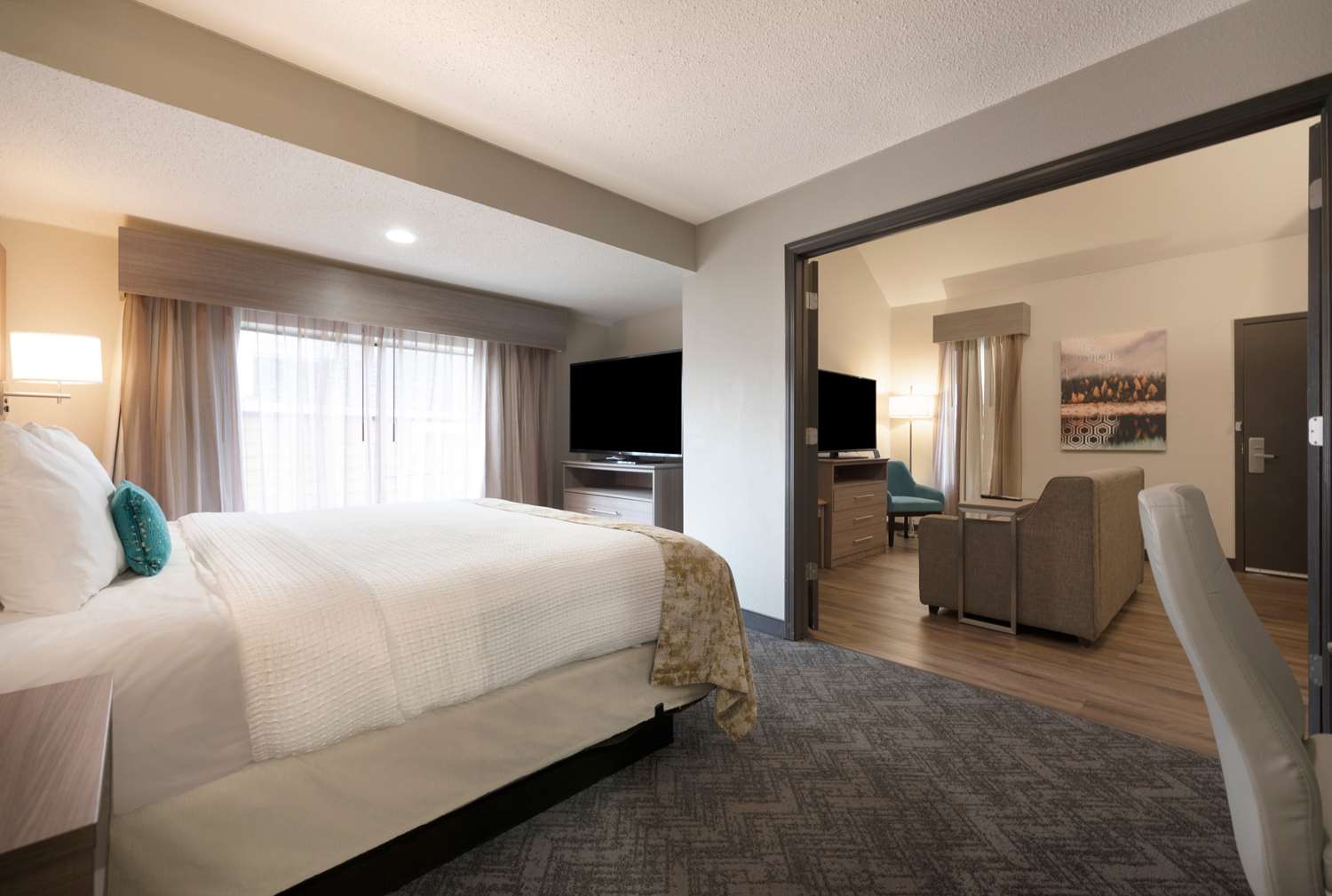 1 Bedroom, Loft, Suite, 2 King Beds, Sofa, Kitchen