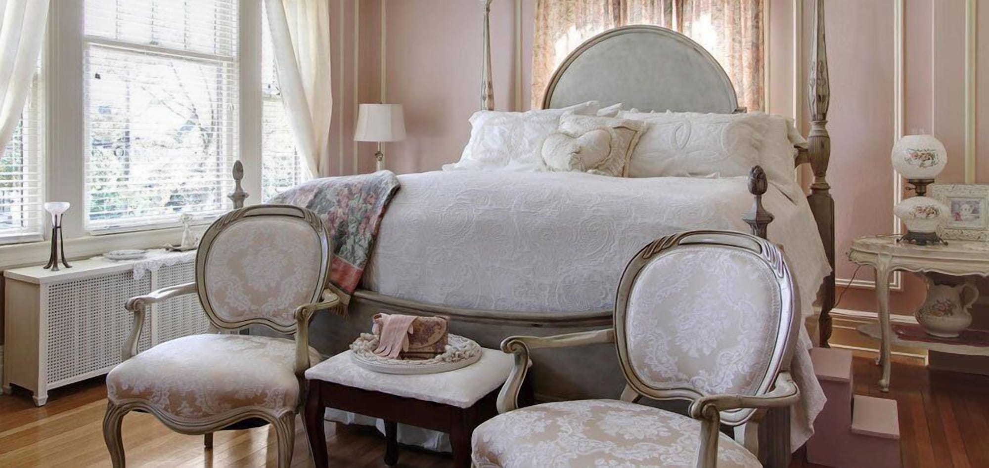 600 main a bandb and victorian tea room