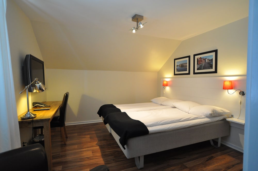 Hotell Lysekil 23/60