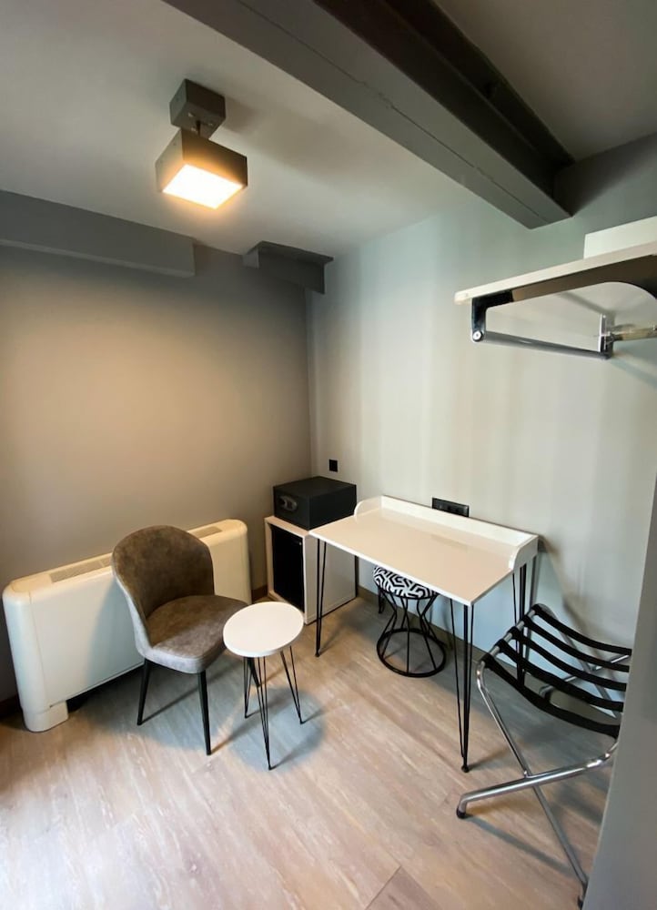 Eresin Hotels Express 22/37