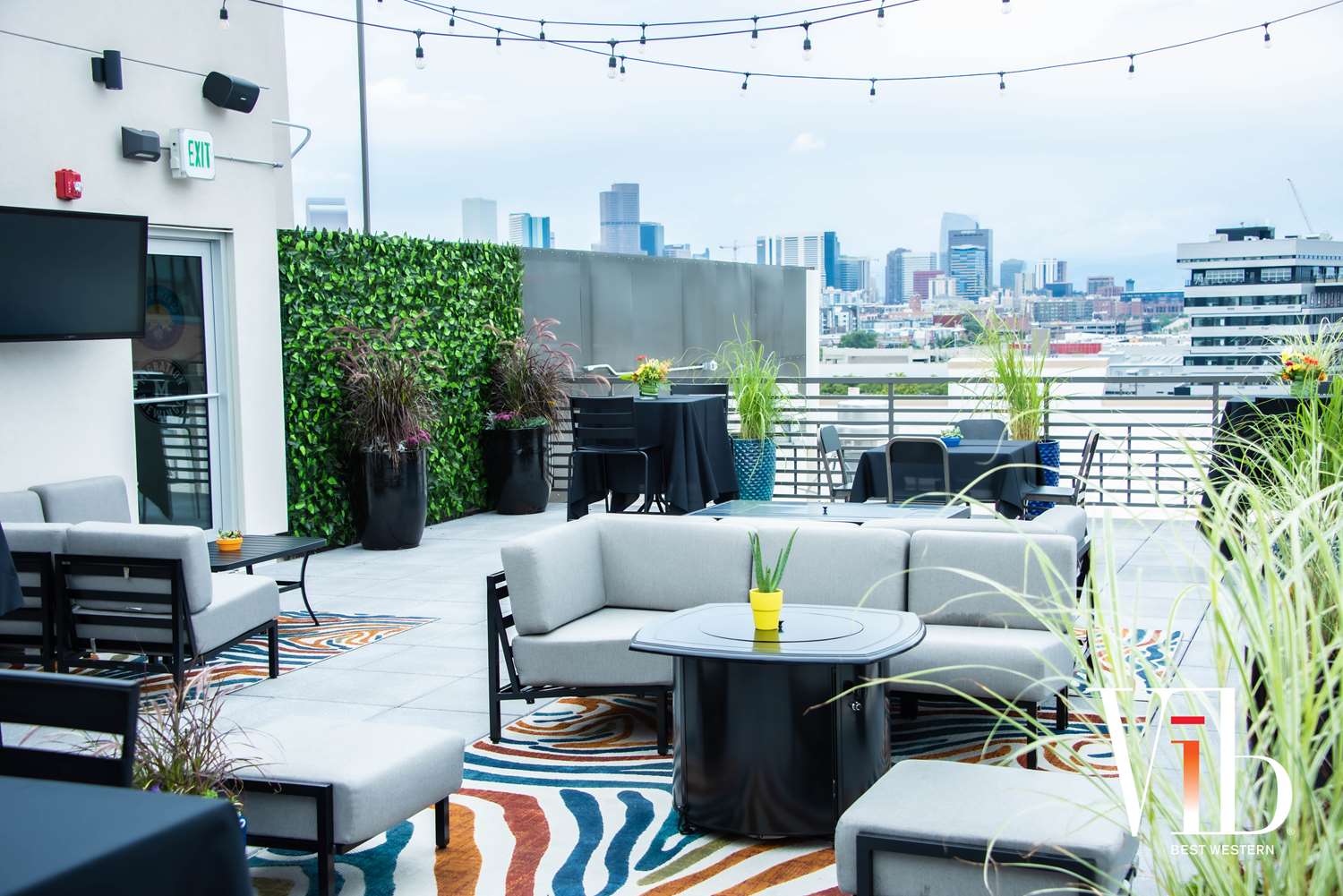 Vib Hotel by Best Western Denver RiNo 20/37