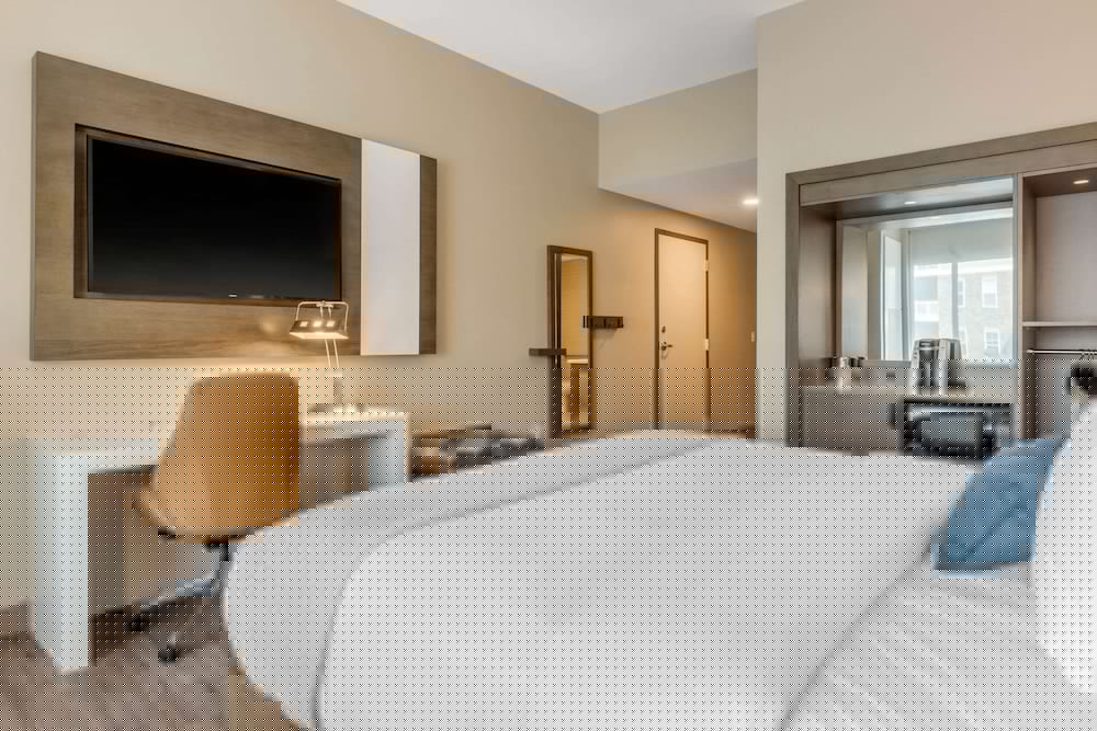 Cambria Hotel Fort Mill 18/50