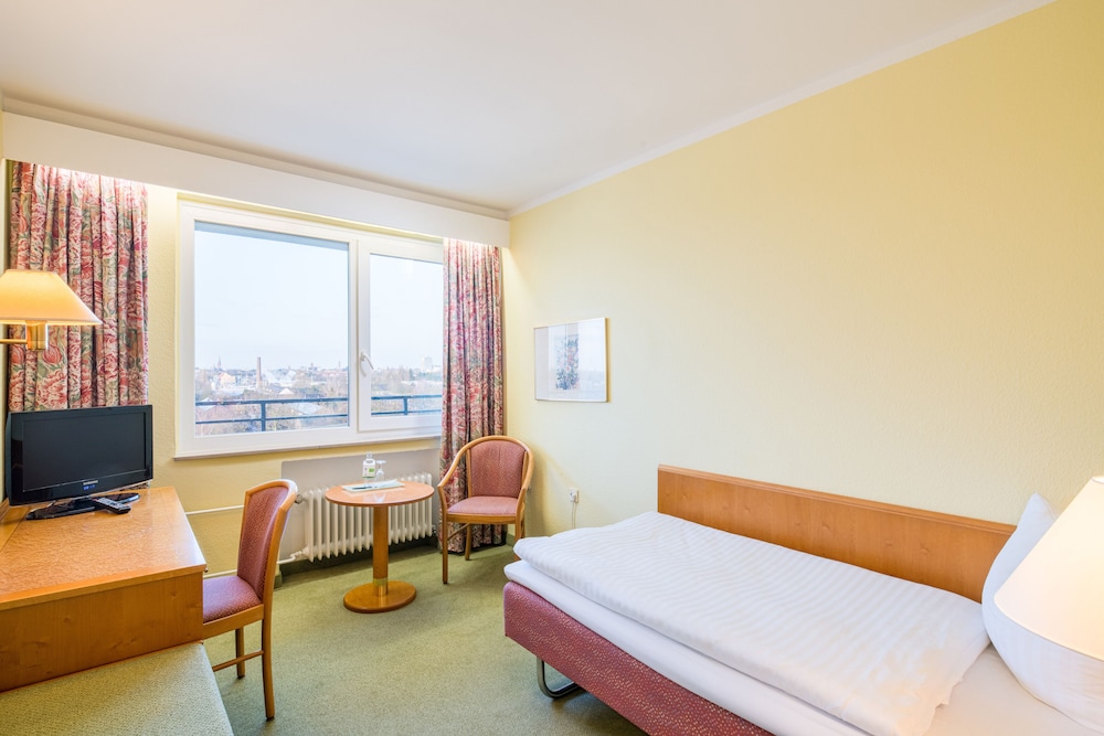 Garden Hotel Krefeld 18/36