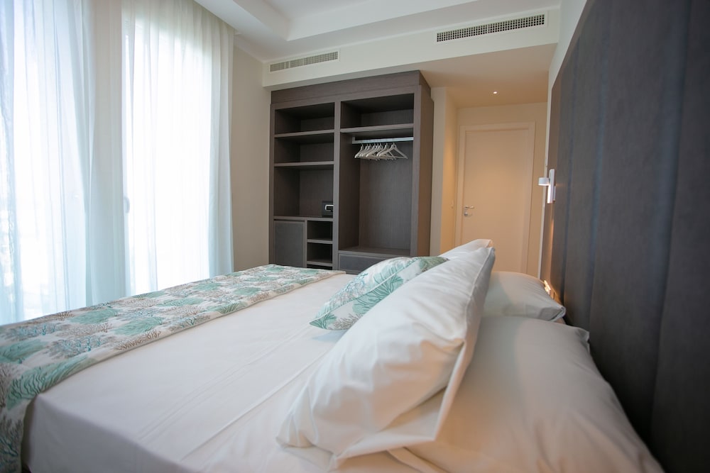 Mosella Suite 13/64