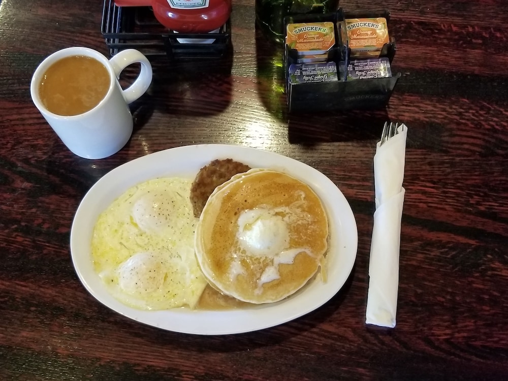 Best Western Green Valley Inn 22/40