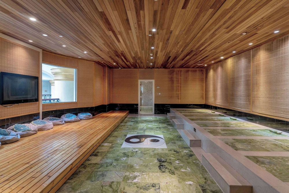 Howard Johnson Junhe Hot Springs Resort Beijing 22/46