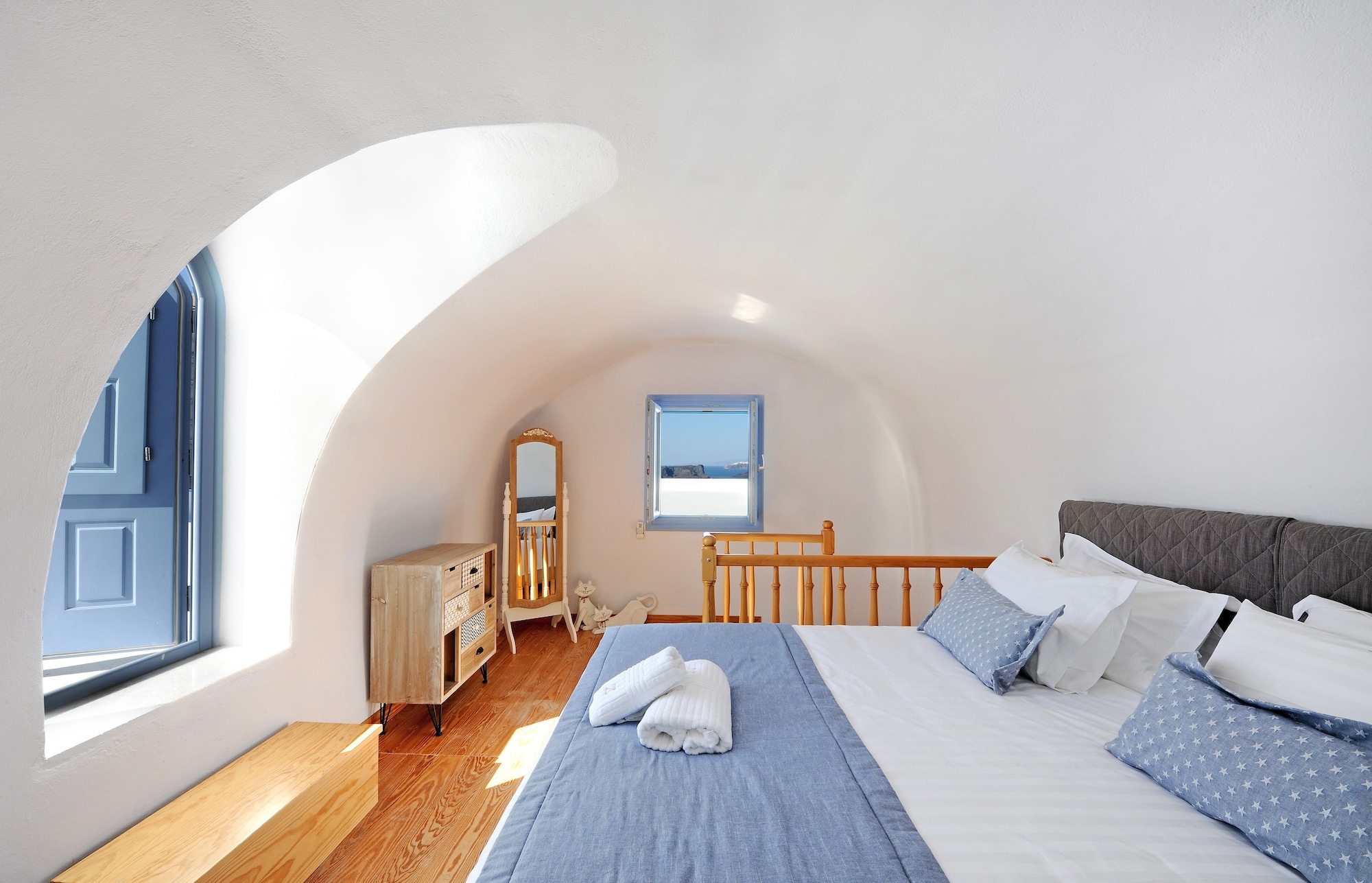 3 BEDROOMS, VILLA, SEA VIEW