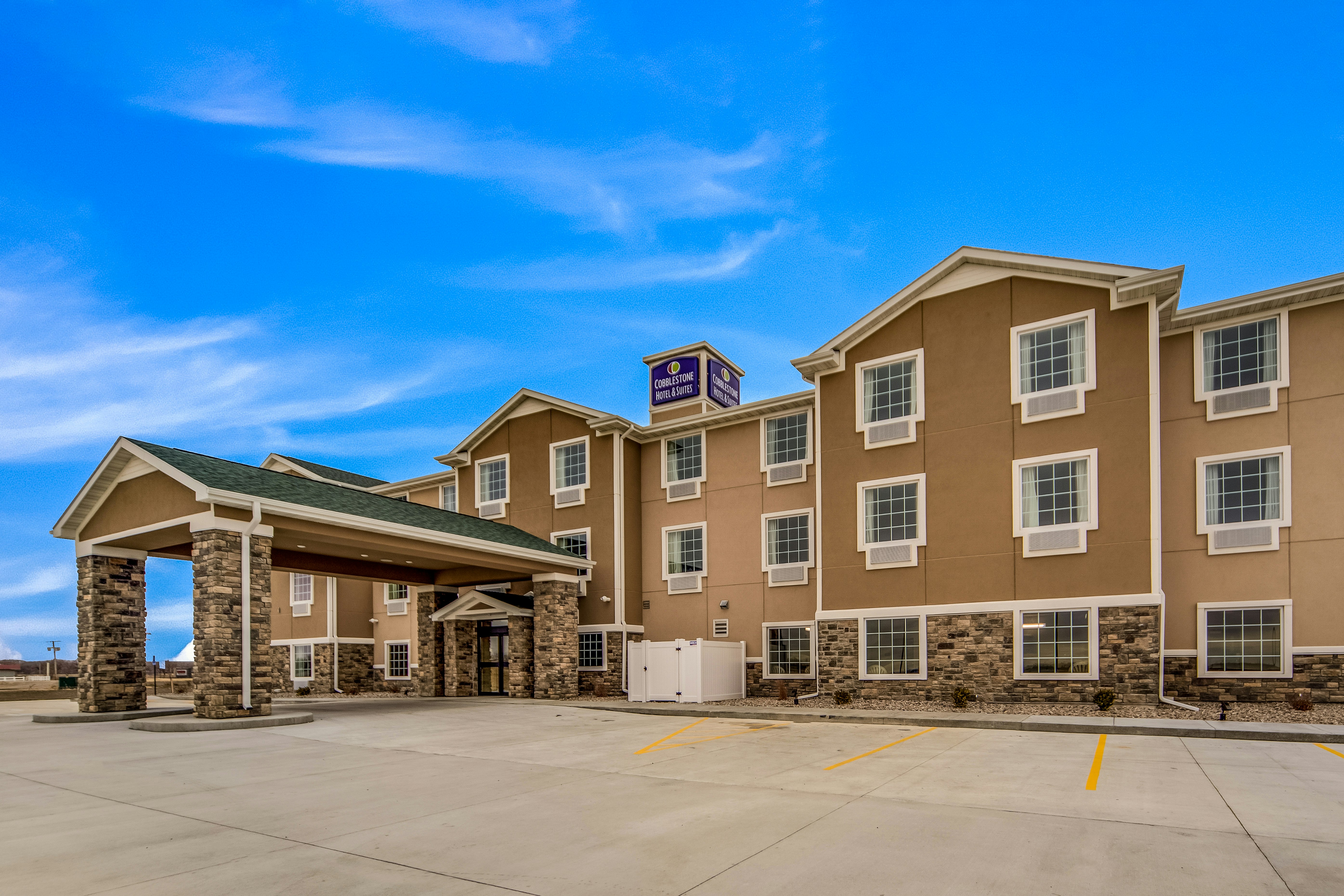 Cobblestone Hotel & Suites - Cozad 43/45