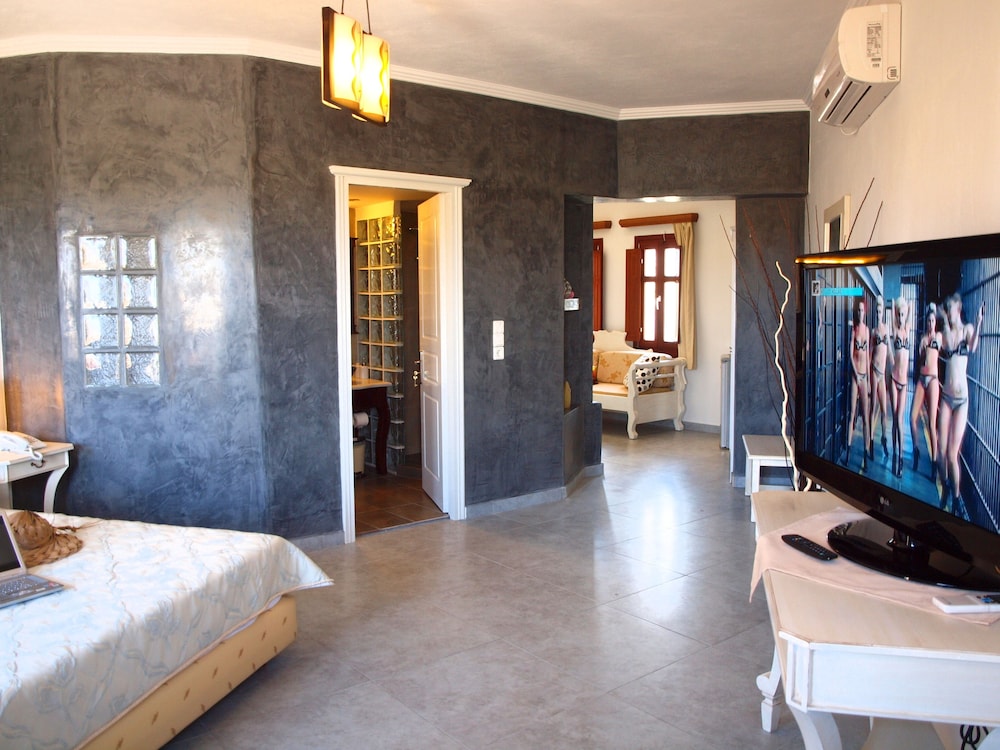 SMARAGDI APARTMENTS 31/55