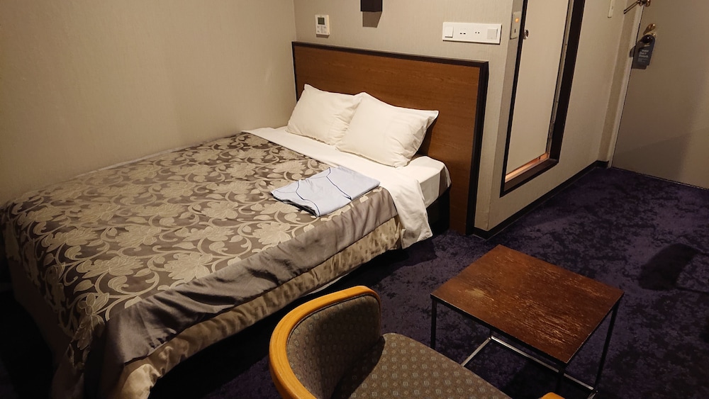 غرفة قياسية بسرير مزدوج للمدخنين، Okayama Square Hotel 2/3