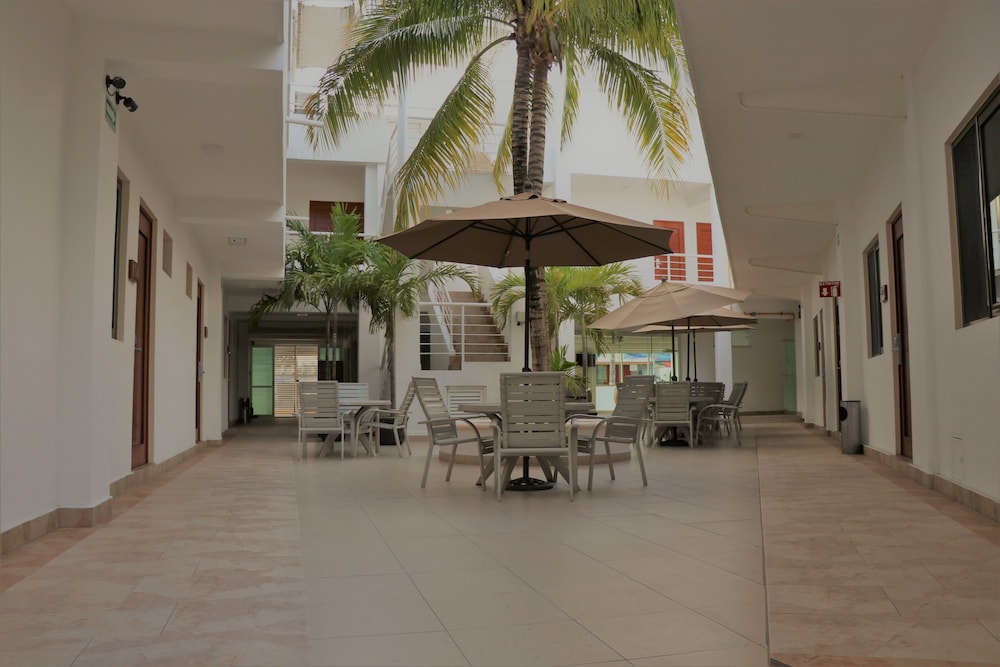 Terracaribe Hotel 56/68