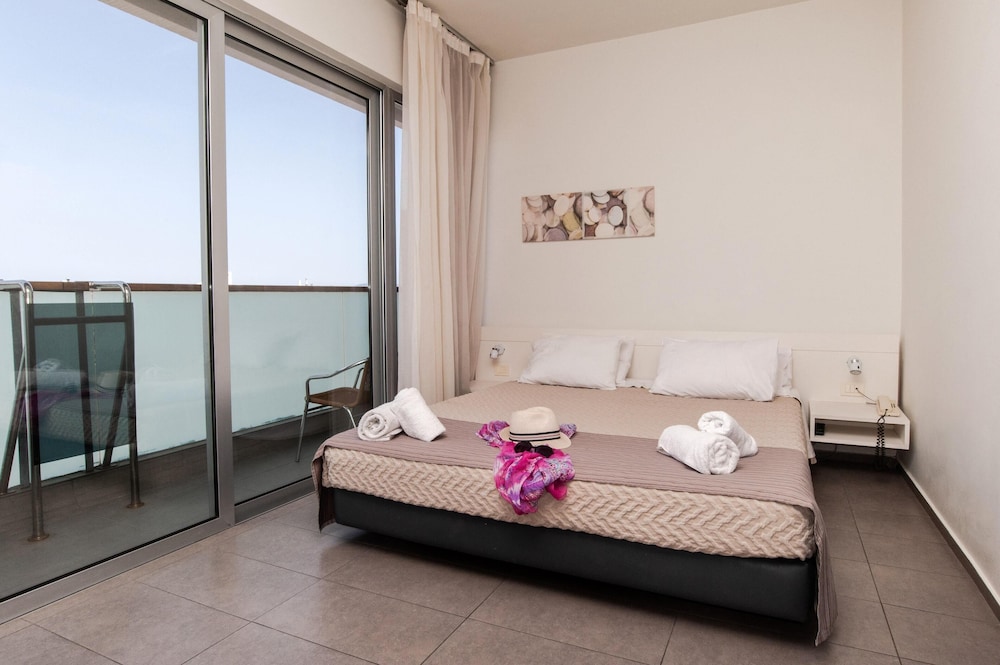 Atlantis Boutique City Hotel 9/69
