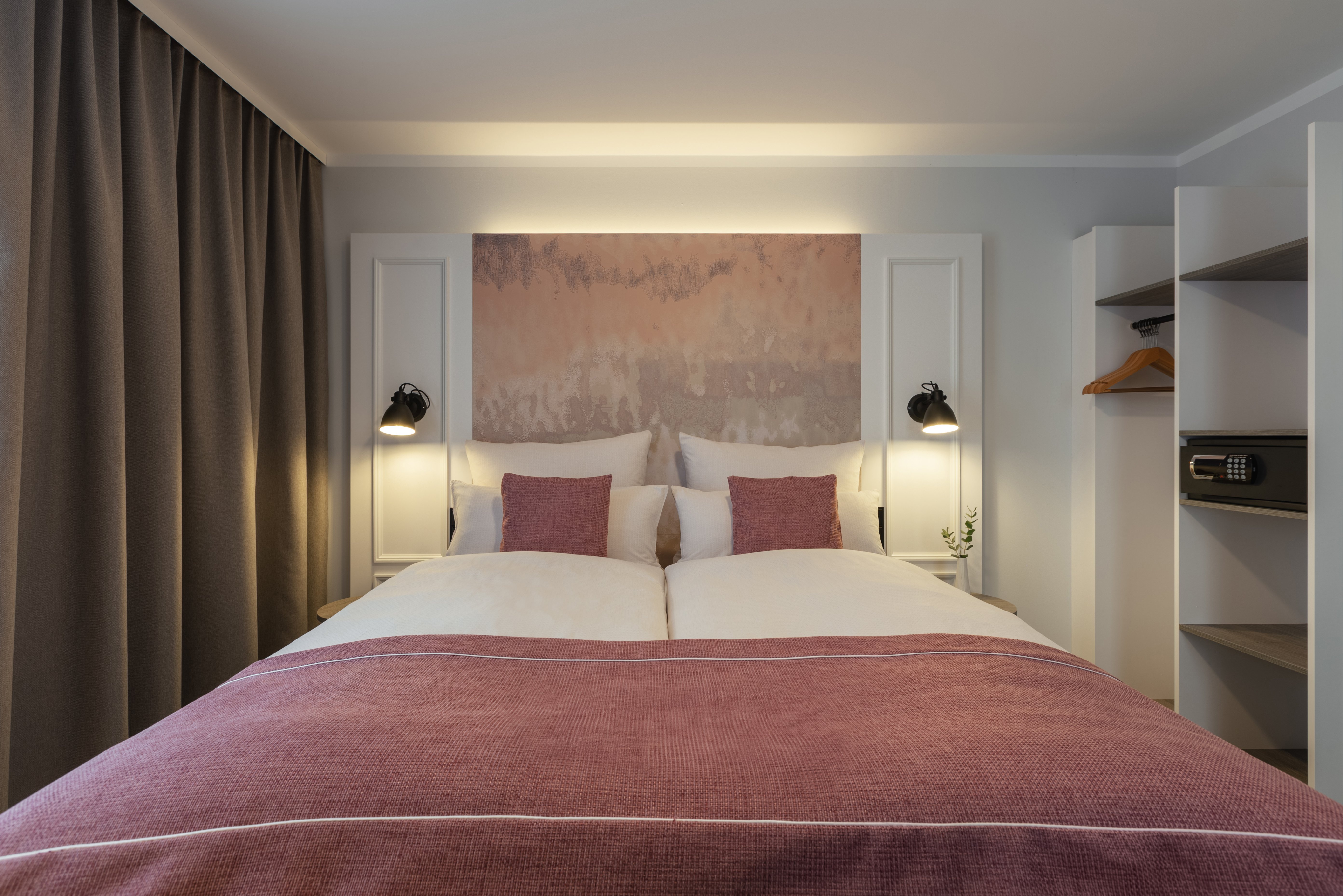 Standard, Queen Bed, Yggotel Ravn 6/10