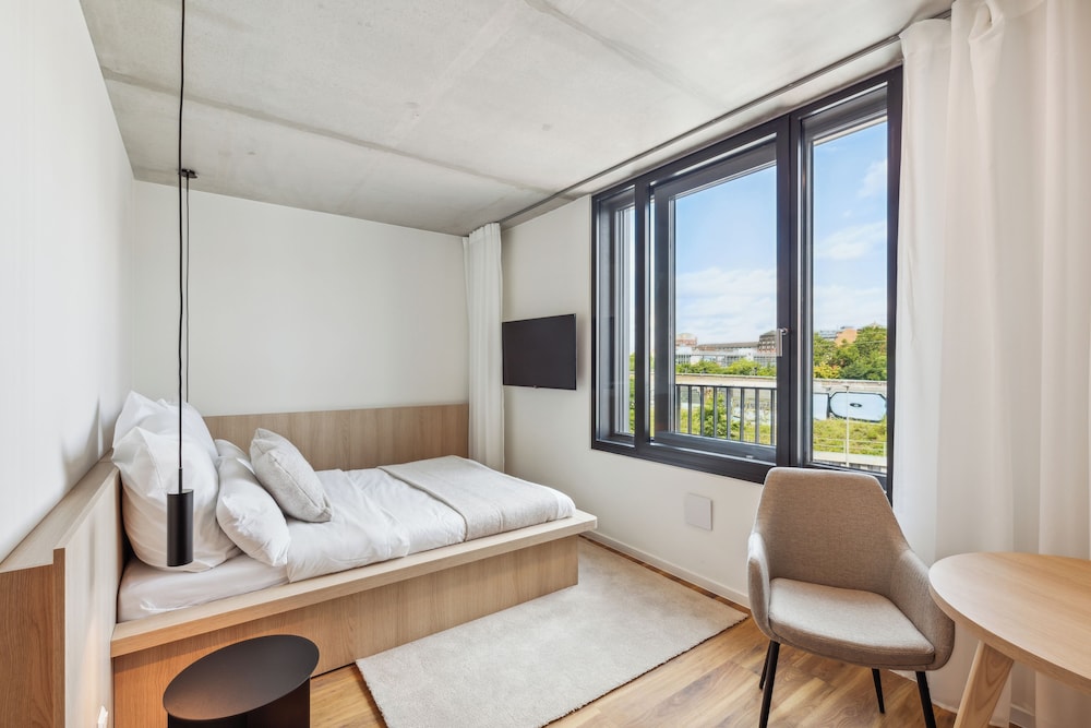 Habyt Berlin Waterfront 8/49
