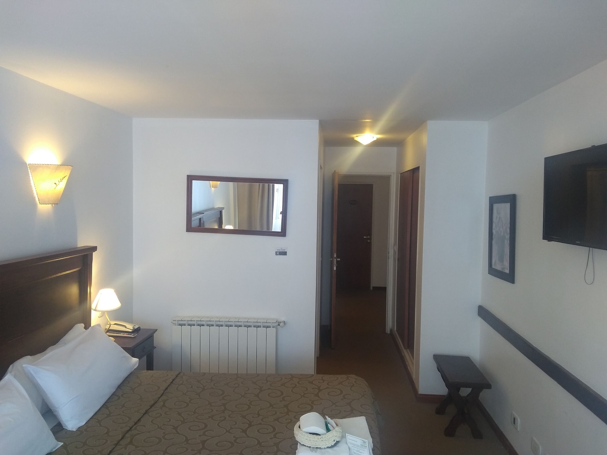 SUPERIOR, DOUBLE BED