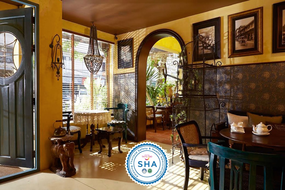 Old Capital Bike Inn(Ex Old Bangkok Inn) 70/80