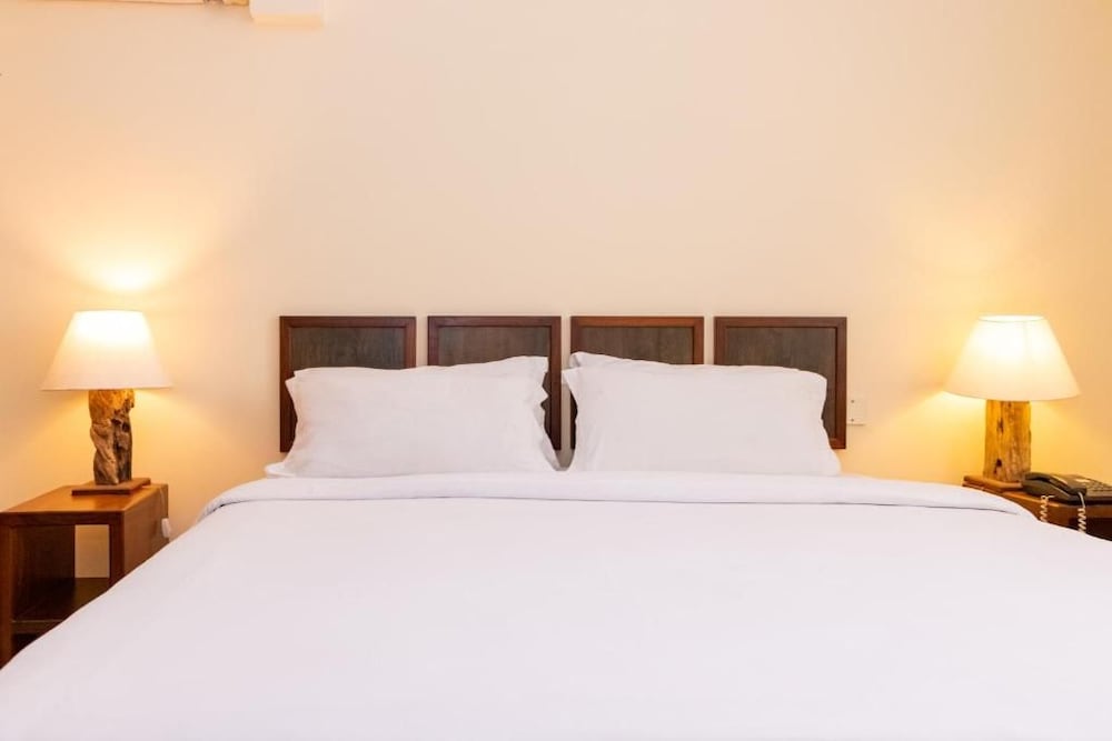 Royal Court Hotel 17/38