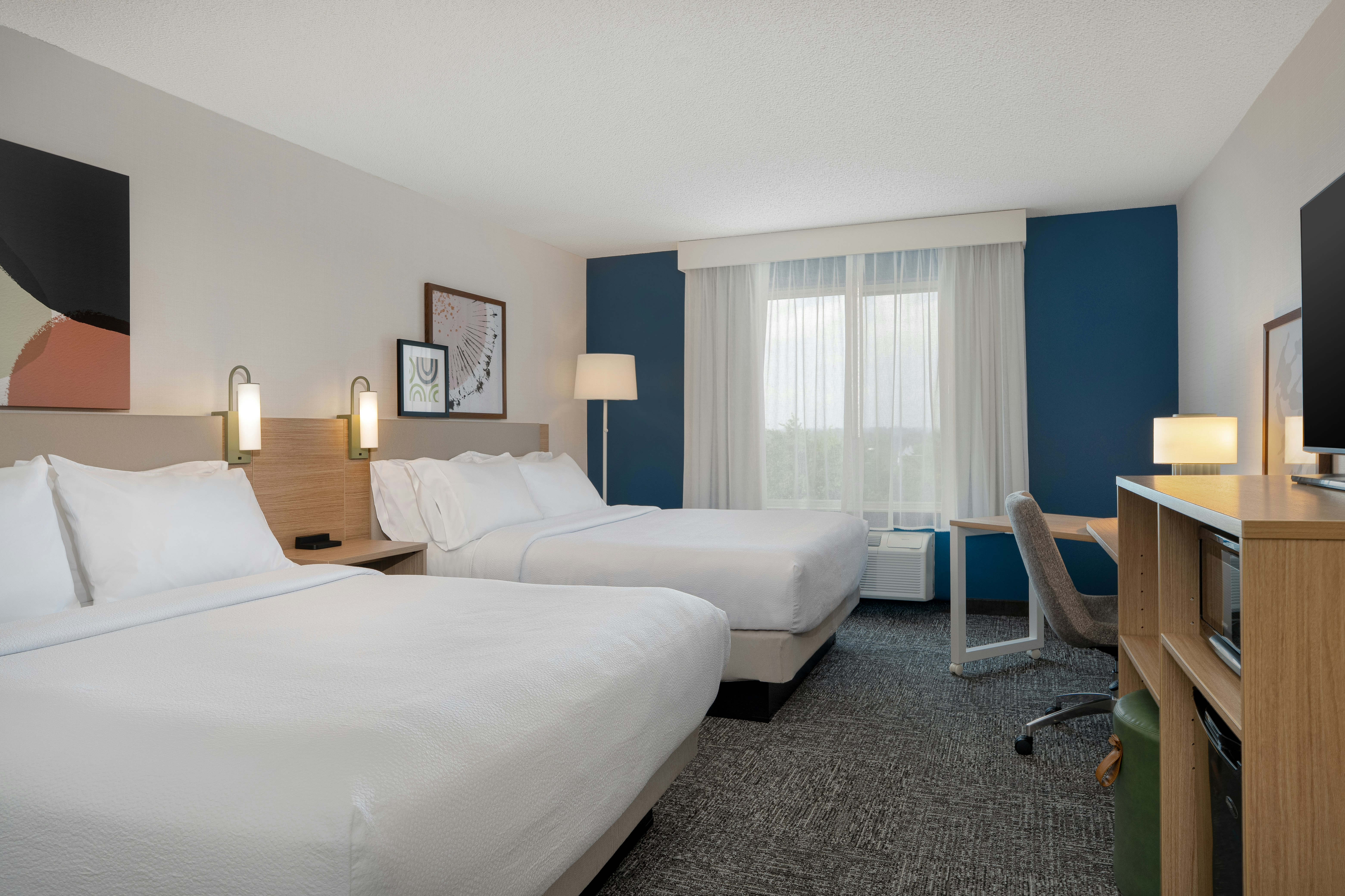 ROOM, 2 QUEEN BEDS, ACCESSIBLE