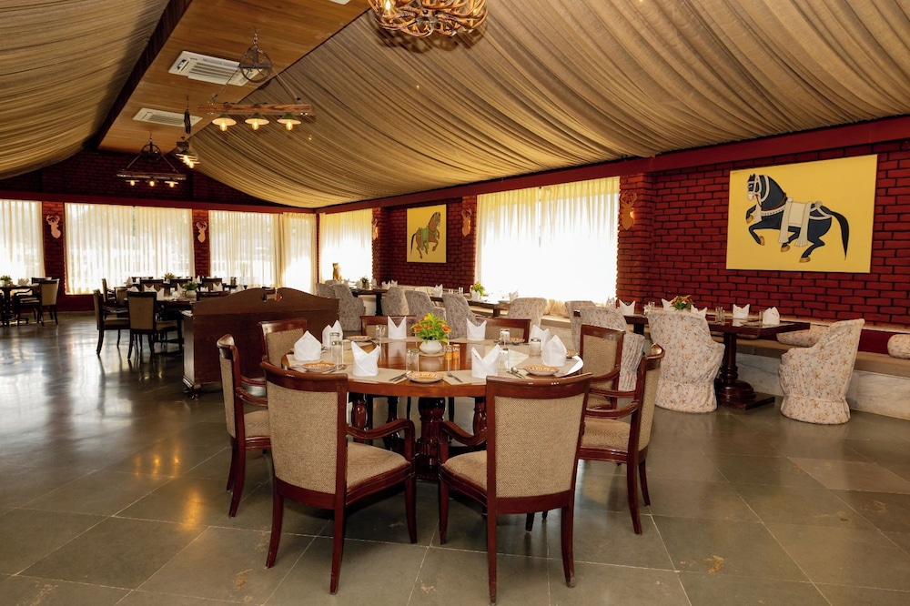 Shikarbadi Hotel 29/50