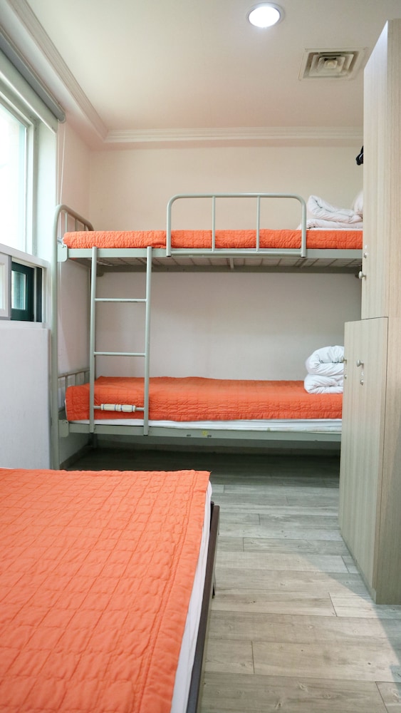 Hostel Korea 28/48