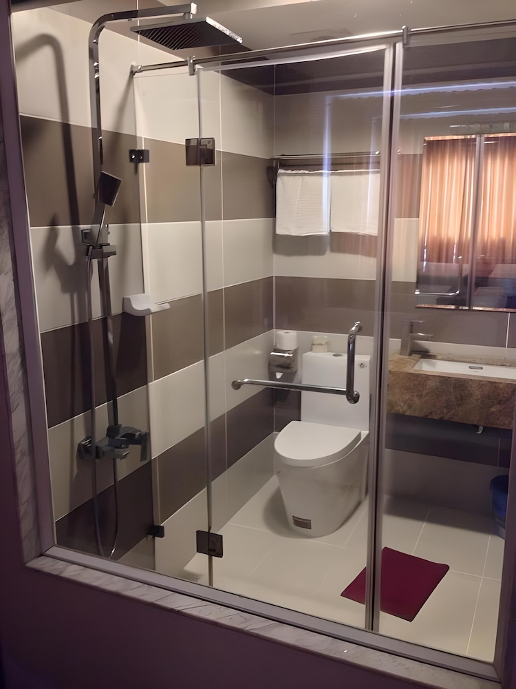 Saigon Amigo Hotel 35/36