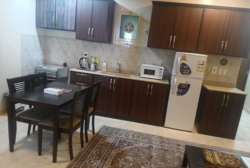 Al Eairy Furnished Apartments Dammam 3 38/40